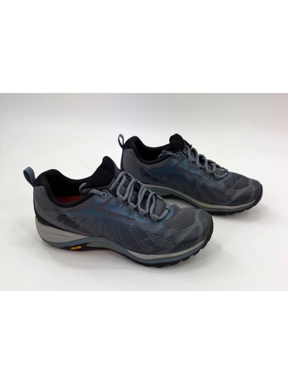 Merrell Womens Siren Edge 3 Vibram Sole Trail Running Shoes Size 8 Gray & Black